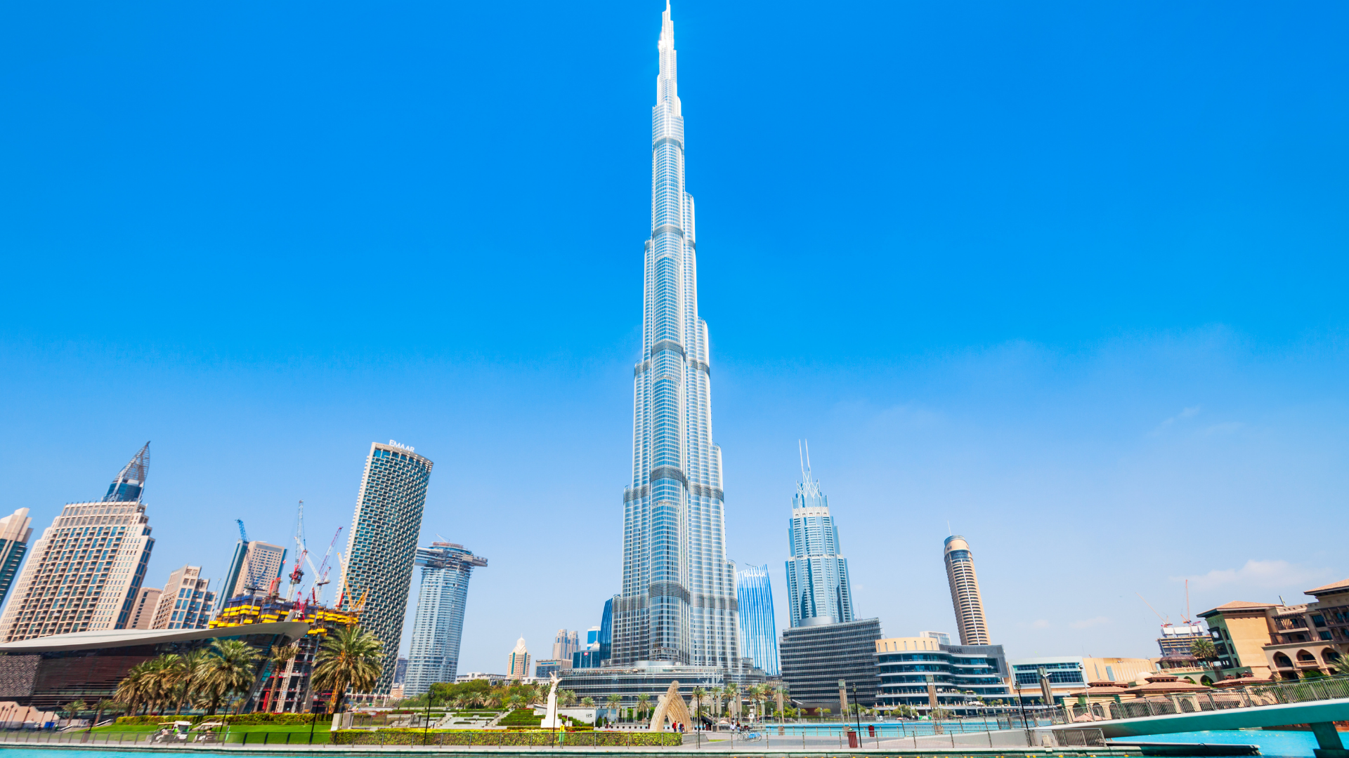 Dubai Travel Itinerary: 4 Days of Luxury and Adventure